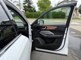 Thumbnail of 2022 White Acura MDX