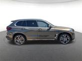 Thumbnail of 2026 Green Metallic BMW X5