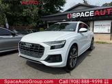 Photo of 2019 White Audi Q8