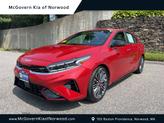 Photo of 2023 Currant Red Kia Forte