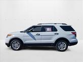 Thumbnail of 2015 Oxford White Ford Explorer