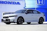 Photo of 2025 White Pearl Honda Civic Hybrid