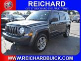 Photo of 2015 Granite Crystal Metallic Clearcoat Jeep Patriot