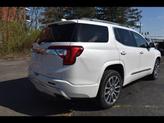 Thumbnail of 2022 White Frost Tricoat GMC Acadia