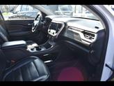 Thumbnail of 2022 White Frost Tricoat GMC Acadia