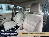 Thumbnail of 2016 White Orchid Pearl Honda Accord