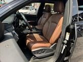 Thumbnail of 2020 Orca Black Metallic Audi Q8
