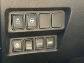 Thumbnail of 2021 Pearl White Tricoat Nissan Rogue Sport