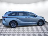 Thumbnail of 2022 Celestial Silver Metallic Toyota Sienna