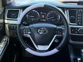 Thumbnail of 2019 Predawn Gray Mica Toyota Highlander