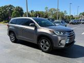 Thumbnail of 2019 Predawn Gray Mica Toyota Highlander