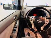 Thumbnail of 2009 Super Black Nissan Altima Hybrid