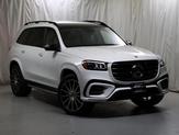 Photo of 2025 MANUFAKTUR Moonlight White Metallic Mercedes-Benz GLS 580
