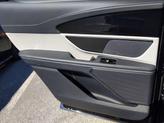 Thumbnail of 2024 Infinite Black Metallic Clearcoat Lincoln Nautilus