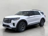 Photo of 2025 Space White Metallic Ford Explorer