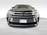 Thumbnail of 2019 Midnight Black Metallic Toyota Highlander