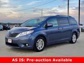 Photo of 2014 Blue Toyota Sienna