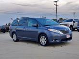Thumbnail of 2014 Blue Toyota Sienna