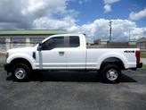 Thumbnail of 2017 Oxford White Ford F-250