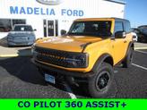 Thumbnail of 2022 Cyber Orange Metallic Tricoat Ford Bronco
