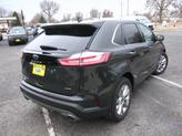 Thumbnail of 2024 Green Metallic Ford Edge