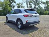 Thumbnail of 2022 Oxford White Ford Escape