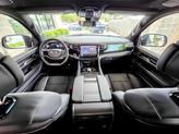 Thumbnail of 2024 Diamond Black Crystal Pearlcoat Jeep Grand Wagoneer