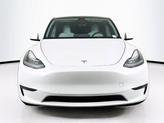 Thumbnail of 2022 Pearl White Multi-Coat Tesla Model Y