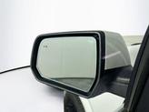 Thumbnail of 2019 White Frost Tricoat GMC Acadia