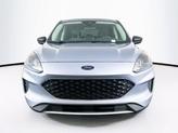 Thumbnail of 2022 Iced Blue Silver Metallic Ford Escape