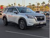 Thumbnail of 2024 Brilliant Silver Metallic Nissan Pathfinder