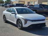 Photo of 2025 Snow White Pearl Kia K4
