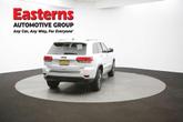 Thumbnail of 2019 Bright White Clearcoat Jeep Grand Cherokee