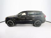 Thumbnail of 2022 Diamond Black Crystal Pearlcoat Jeep Grand Cherokee