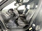 Thumbnail of 2022 Diamond Black Crystal Pearlcoat Jeep Grand Cherokee