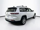 Thumbnail of 2021 Bright White Clearcoat Jeep Grand Cherokee L