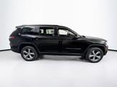 Thumbnail of 2021 Diamond Black Crystal Pearlcoat Jeep Grand Cherokee L