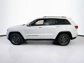 Thumbnail of 2022 Bright White Clearcoat Jeep Grand Cherokee