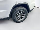 Thumbnail of 2022 Bright White Clearcoat Jeep Grand Cherokee