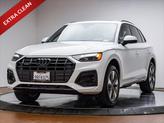 Photo of 2024 Glacier White Audi Q5