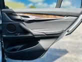 Thumbnail of 2017 Glacier Silver Metallic BMW X5