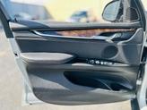 Thumbnail of 2017 Glacier Silver Metallic BMW X5