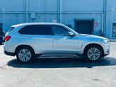 Thumbnail of 2017 Glacier Silver Metallic BMW X5