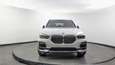 Thumbnail of 2019 Mineral White Metallic BMW X5