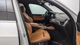 Thumbnail of 2019 Mineral White Metallic BMW X5