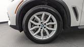 Thumbnail of 2019 Mineral White Metallic BMW X5