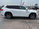 Thumbnail of 2019 Pure White Volkswagen Atlas