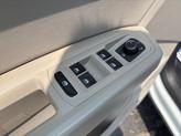 Thumbnail of 2019 Pure White Volkswagen Atlas
