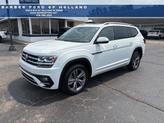 Photo of 2019 Pure White Volkswagen Atlas