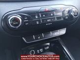 Thumbnail of 2017 Snow White Pearl Kia Sorento